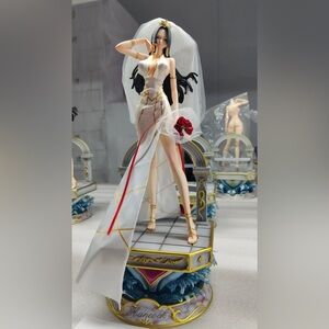 Onepiece Action Figure with White and Gold Outfit